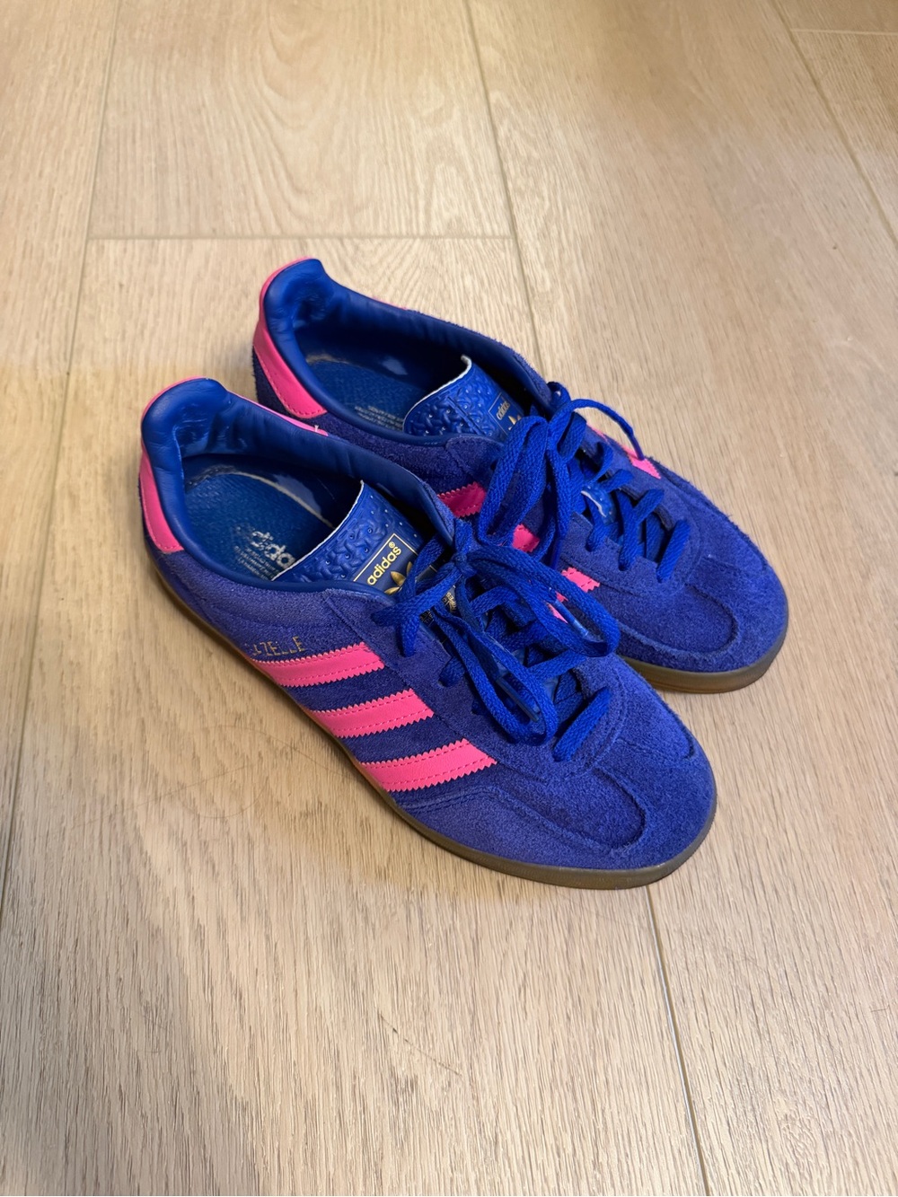 Adidas Gazelle Indoor W suede Sneakers Blue Lucid Pink Size Women’s 6.5 37.5